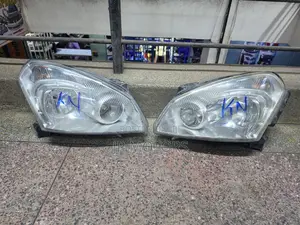 Nissan Dualis Non-Xenon Headlights (Used)