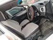 Toyota Vitz 2013 Nyeupe - 3
