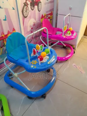 Baby Walker Nyeusi Bora na Nyepesi