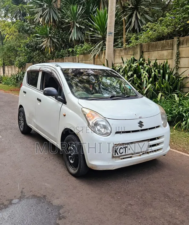 Suzuki Alto 1.0 2012 White - 1