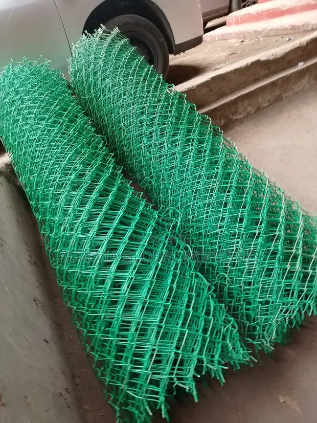 14 Gauge PVC Coated Chain Link Fence - 1