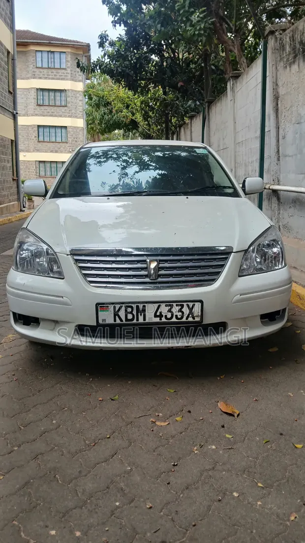 Toyota Premio 2006 White - 1