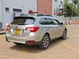 Subaru Outback 2.5i Limited 2015 Gold - 3