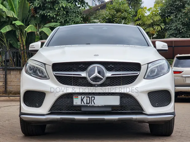 Mercedes-Benz GLE 350d 4MATIC 2017 White - 1