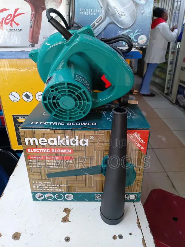 Meakida 600W Corded Electric Blower - 1