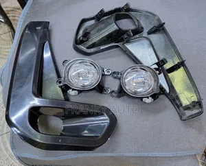 Taa za Mvua za Toyota Hilux Revo Mpya