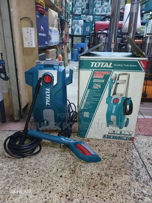 TOTAL 160Bar High Pressure Washer - 2000W (TGT11376) - 1