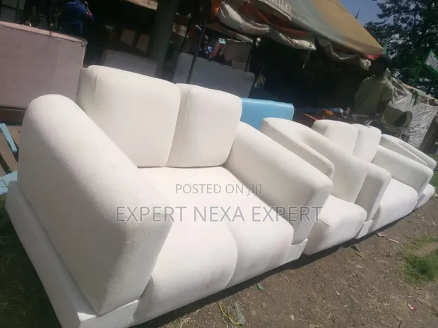 Stylish 7-Seater Sofa Set - 1