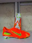 Viatu vya Mpira wa Miguu vya Nike vya Rangi ya Chungwa (Size 40-45) - 1