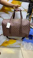 LV Duffle Bag Kubwa na Nyororo - 2
