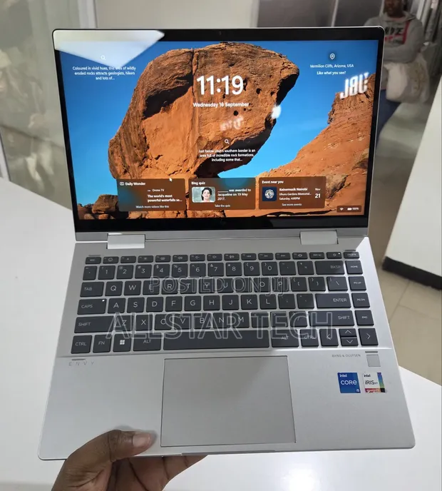 Laptop HP Envy 14 X360 - Core i5, 8GB RAM, 512GB SSD - 1