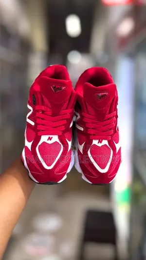 New Balance 9060 Bold Chunky Sneakers