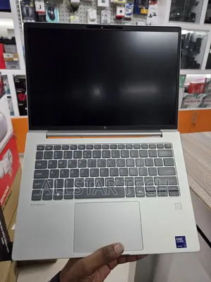 Laptop HP Elitebook Ultra G1i 16GB RAM, Intel Core Ultra 7, 512GB SSD