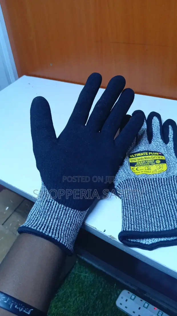 Cut-Resistant Work Gloves - 1