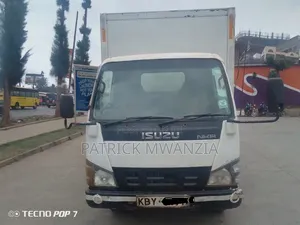 Isuzu NKR Food Truck Imejengwa Kenya
