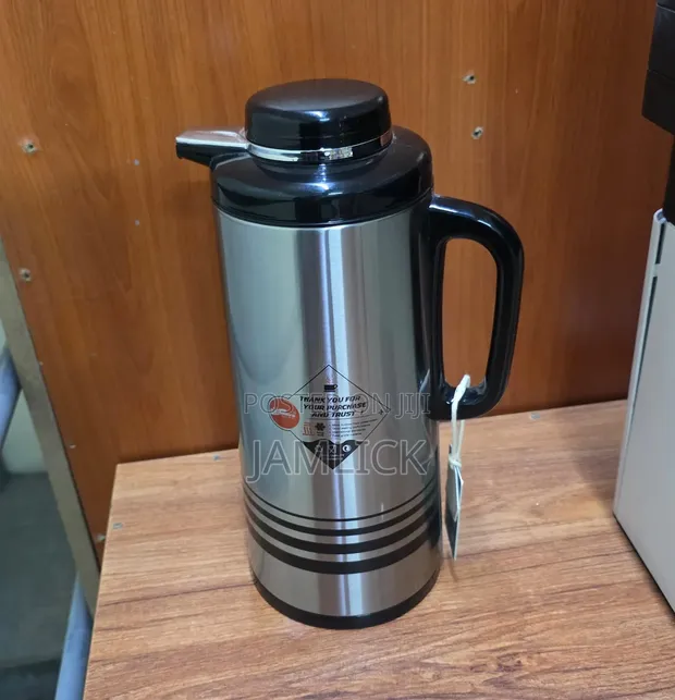 1.9L Vacuum Flask - Metallic Body - 1