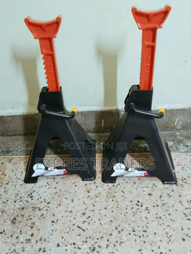 Heavy-Duty 6-Ton Jack Stands Pair - 1