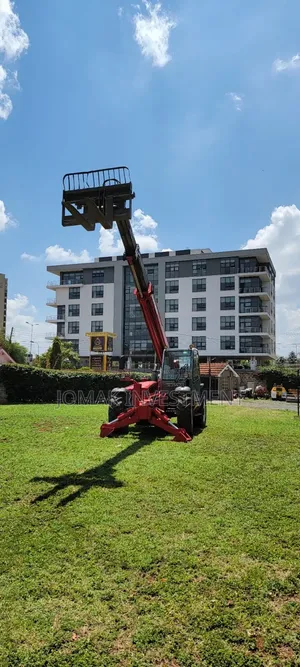 Telehandler na Forklift kwa Ajili