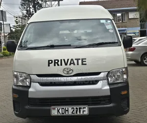 Toyota HiAce 2020 KDH