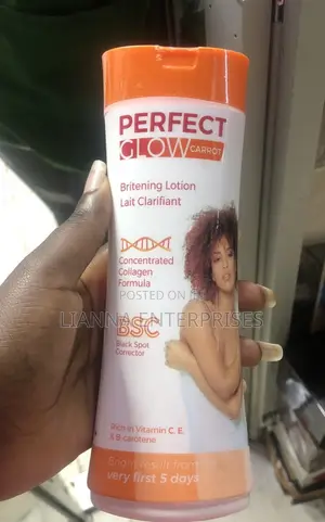 Perfect Glow Body Lotion - Mrekebishaji wa Viota Vyeusi