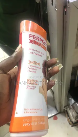 Perfect Glow Lotion ya Vitamin C, E, B-Carotene ya Kung'arisha Ngozi
