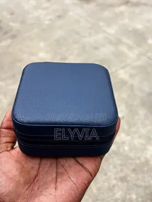 Kihifadhi Vitozi Rangi ya Navy-Blue