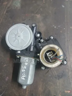 Motor wa Mlango wa Toyota Axio (Uliotumika)