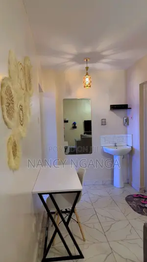 Sky Homes Thika Road Airbnb - Ghorofa ya Chumba 1