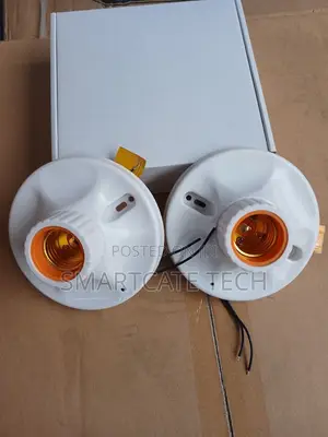 Kamera ya Usalama ya Bulb Holder ya WiFi - HD, Mwonekano wa 360°