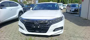 Honda Accord 2020 Nyeupe