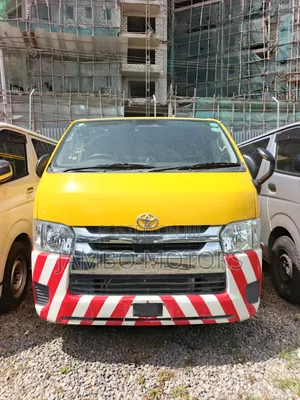 Toyota HiAce 2020 - Iliyoagizwa Nje