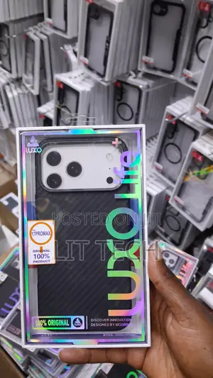 iPhone 17 Pro Max Luxo Life Case