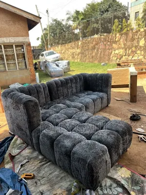 Kochi ya Kona ya Kijivu ya Bubble