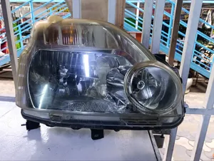Nissan X-Trail T31 Non-Xenon Headlight