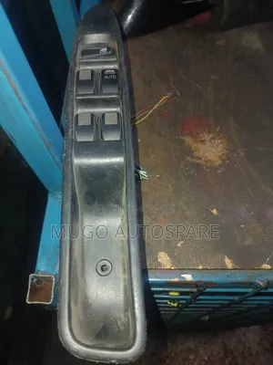 Suzuki Escudo Main Switch (Iliyoisha Matumizi)