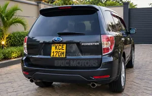 Subaru Forester 2009 Nyeusi