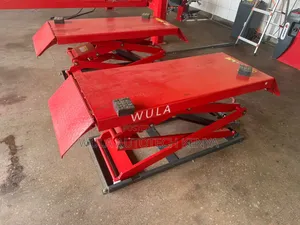 Heavy Duty 1.8m High Scissor Lift - 3.5 Ton Capacity
