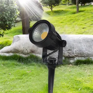 Waterproof Outdoor LED Spike Garden Light 220-240V