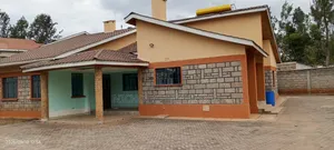 3 Bedroom Bungalow for Sale in Miwani, Mumbuni