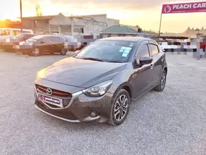 Mazda Demio 2015 Kijivu