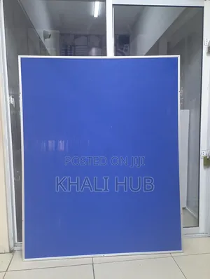 Heavy Duty 5x4ft Notice Board