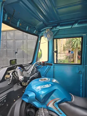 Bomba 2024 Electric Scooter - Blue