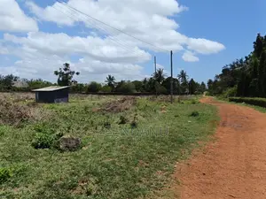 Kitalu cha 1/4 Acre kwa Uuzaji Diani