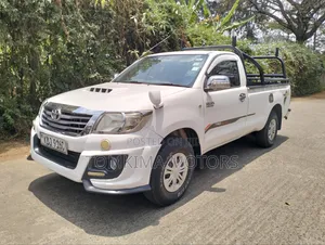 Toyota Hilux 2015 Single Cab