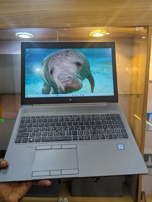 Laptop HP ZBook 15 G6 - Intel Core i7, 16GB RAM, 512GB SSD