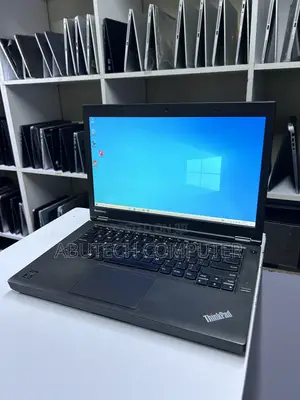 Laptopi ya Lenovo ThinkPad T440p - Core i7, 8GB RAM, 256GB SSD
