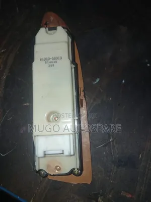 Toyota Harrier Main Door Switch (Iliyoisha Matumizi)