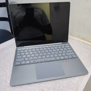 Microsoft Surface Laptop Go 2 - 8GB RAM, 256GB SSD