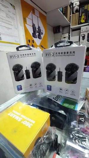 Wireless Lavalier Microphone - Brand New