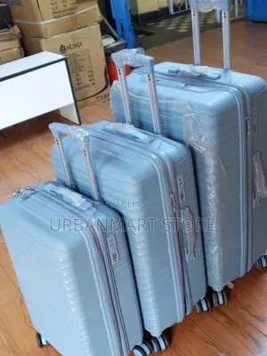 Seti Mpya ya Samsonite ya Vipande 3 Isiyovunjika (72, 64, 52cm)